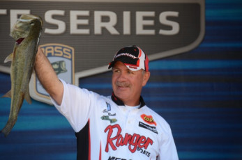 5F1802AB-8B5E-415A-BED8-FD7C264DA657