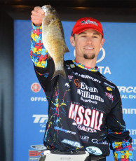 5F5935F6-D0D9-41E6-AF2B-C551B09A5E33