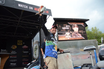 5FBD2DA0-1987-4A63-A0E6-7815A91F9032