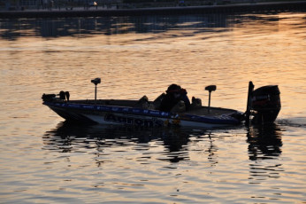 60660AFE-3F62-4F24-833C-3D4B3EE1107E