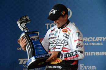 60A7C12E-9310-47A5-99B4-7C51DA9ED04C