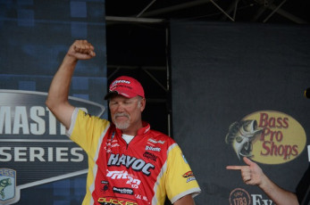 60B82521-EA52-456B-BF07-38E59F2D1F3E