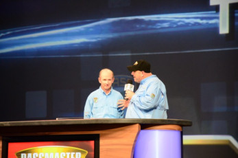 613F4330-DD8D-452B-ACF7-C871C05AF6D8