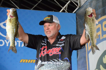 6152181D-B5AD-48EF-B1AB-FC895027E2FA