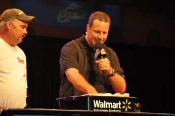 61A7A55C-A557-4150-8042-5838F1C06F0A