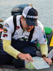 624D43FC-B4B7-4732-A965-F55B93A83D6C