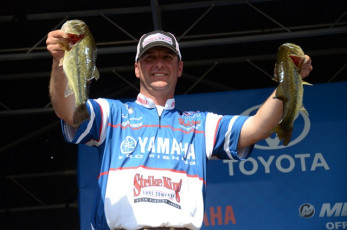 6318ACCB-CA50-4021-8B9D-7CB45C0207E1