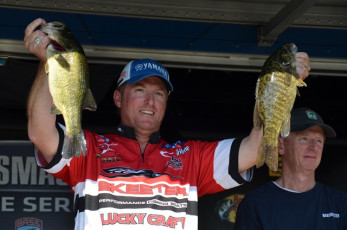 631B51F9-06EE-42DF-AF51-3752253ECB4E