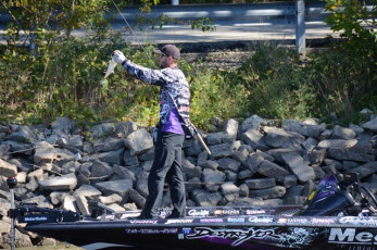 6333E26D-6522-4B90-ACC3-03BC44C90F60