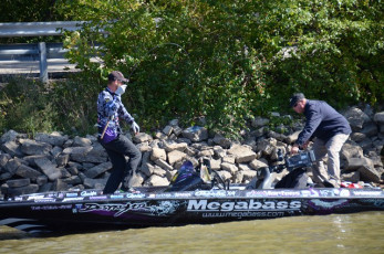 639DC534-FE21-44AE-B1F1-124D9F6EA479