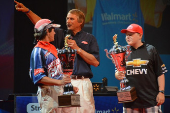 63EB4097-60A5-4E27-8DE4-5AA9D3381398