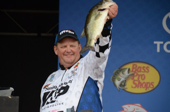 64504F04-CD50-4DE4-BB7D-2A9E909CC016