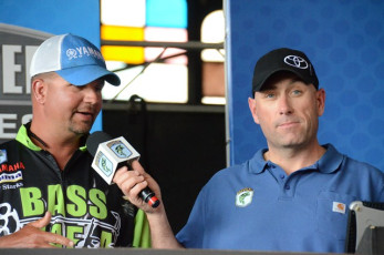 6471459D-5FD3-4ADA-B1B5-54FBA6764D81