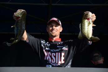 64EA7EA4-C441-463E-91E2-483B782F5B0D