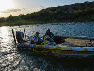 653FA7E7-6097-4299-82B4-EE1F131B3C8E