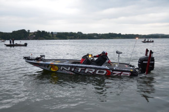 6553B586-D186-40AB-B558-E40ACEA0B7E1