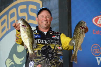 6589D2DD-9D22-4289-AA9E-06FA9134E89B