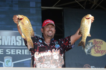 6683E718-EA6F-4B9B-906D-297D19E7C2E5