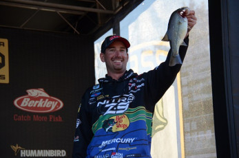 668D6AF2-FAA2-4B81-9D91-DBE5DA67FDE5