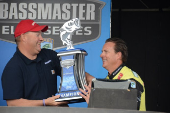 68052C64-F06B-4A48-90D8-EA7F4B763160