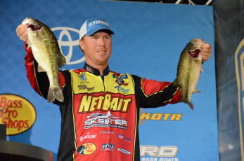 6807E686-1BB4-4943-B039-5672292E8F48