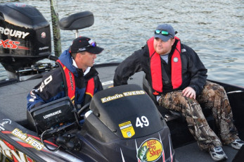 689512D4-2941-419E-AB63-4C819ABB4EAF