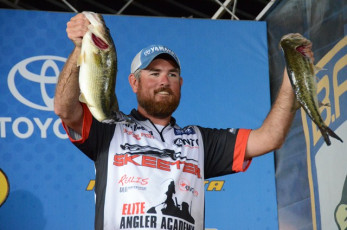 68B2333D-D5DE-4CF6-95E5-4ECF6702A95D