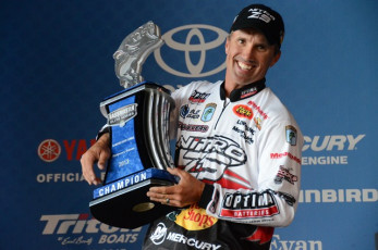 6994AA1D-D2B1-47E9-B3B7-F5506A764E07