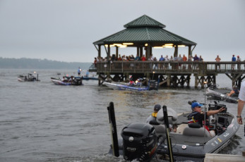 69D221C1-F215-4E11-8684-BA92BEA98A20