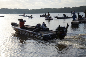 6B0B56BA-C9DB-4688-8A68-7C63ED2F8D56