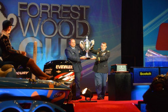 6B9A59B7-E828-404B-A063-8AF29EAF167E