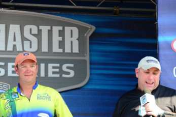 6BBD857E-3EF3-4159-884B-9BFD6D3BC002