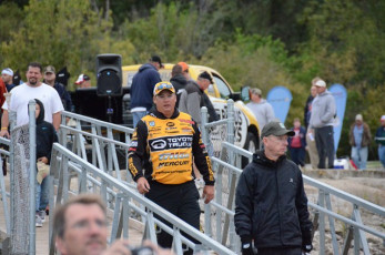 6BC01E86-BF79-4683-A512-14D6ECC88113