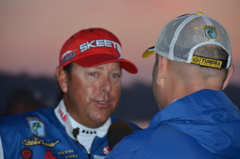 6BE082AA-28DB-421D-AD4B-F4DAEC6A905D