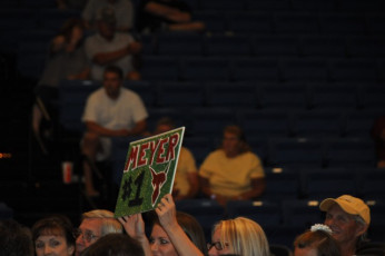 6BE30BEB-FD7B-4A45-A56D-12320A3F11E9