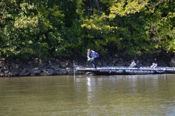 6BFB3D0C-B220-4CEB-881F-FAA116F1C641