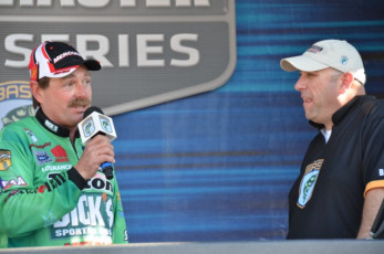 6CB36DC9-58E4-44D4-BBE2-DE40B823F680