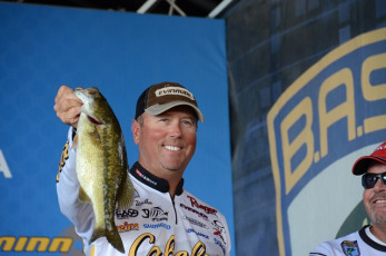 6CB7229E-DA5D-4A1E-ABEF-99F3BCB654CF