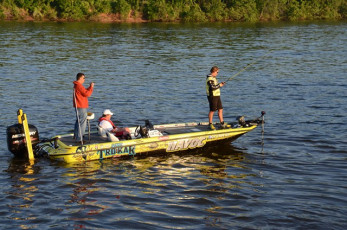 6CDE0D80-5545-440D-B38C-91155787E79C