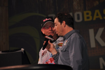 6DF35139-B0D0-43DB-98D8-8B26EDCD48F3