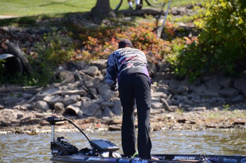 6E046710-DFA4-4DAD-8C9B-9674EE3898D2