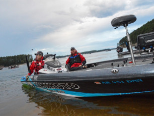 6E0D5991-9AF2-40F3-A5B7-26222228383D