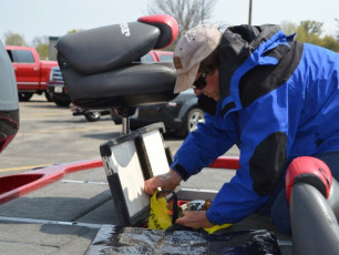 6EDCE0D2-51AF-48D3-8AF9-78584A4C4E8C