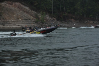 6F7257E2-77D8-409C-8E05-B5A97CD47E39