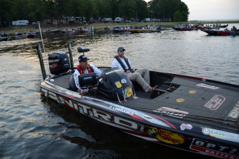 6F74A481-7297-4B8B-9F0F-FB7B8B9CA239