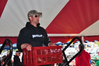 6FE493E8-C5DE-4D18-B1DB-99BC054E9B52