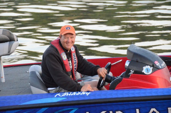 7003DF08-2E11-4CCA-8F17-33FA0FE3BB98