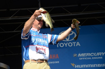 7159F580-6D1E-4E26-A2AC-BD56B1917479