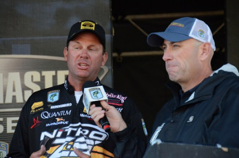 71B6E3A0-836D-44F0-AA4E-5495D09866A0