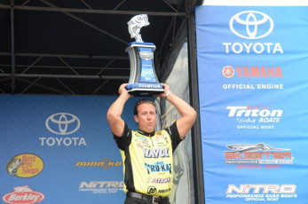 734C4B06-9DBC-4C2D-9D44-063D861C9442